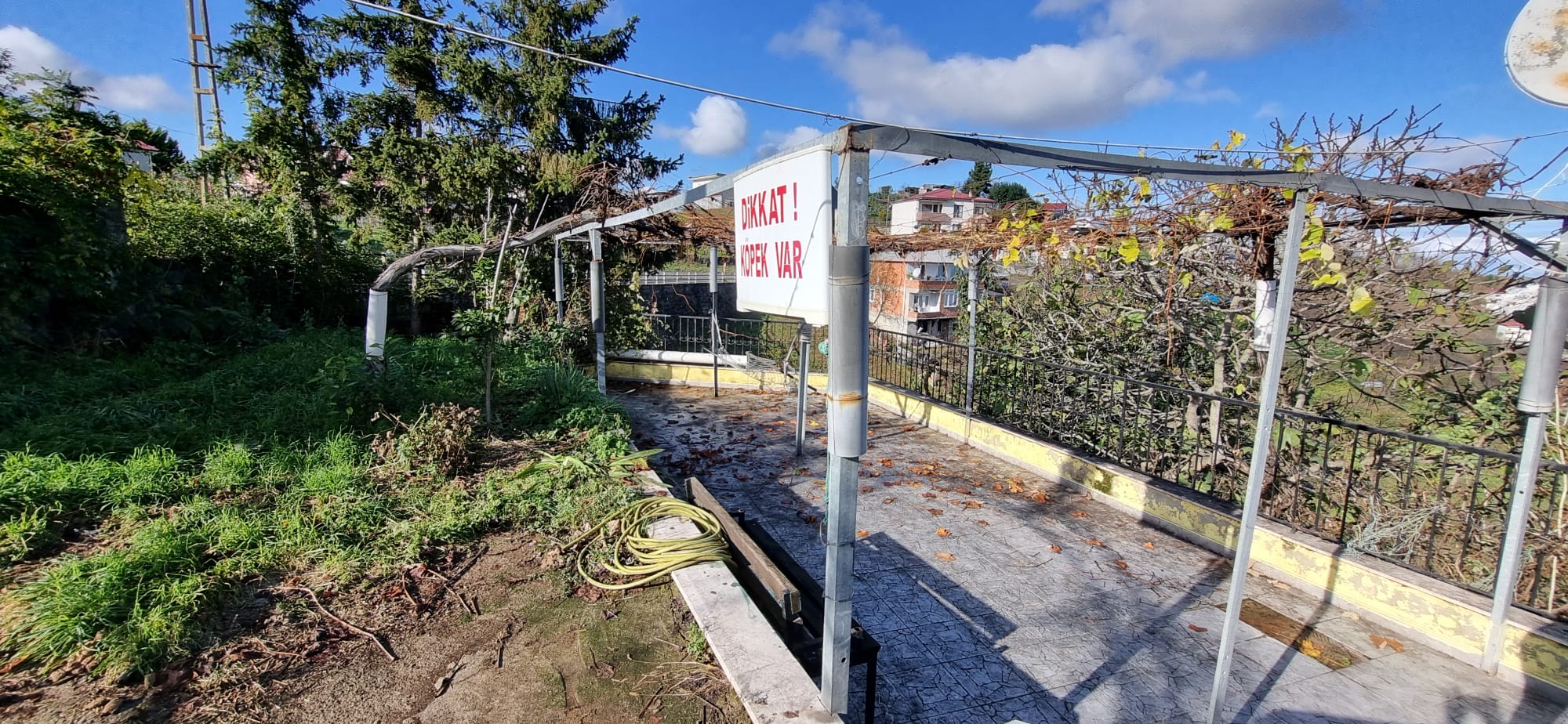 MABEL GAYRİMENKUL GÜRBULAK'TA SATILIK VİLLA + 2.400 M2 ARSA